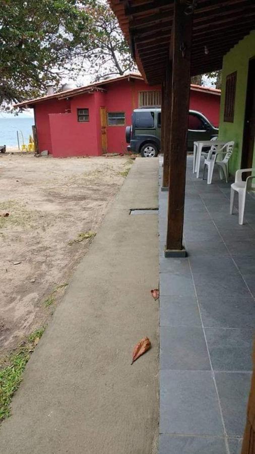 Suite Pe Na Areia- Espaco Independente Na Praia Do Curral Com Localizacao Privilegiada - Simplicidade E Comodidade Com O Por Do Sol Mais Lindo De Ilhabela - Melhor Custo Beneficio Para Ate 4 Pessoas , Na Av Jose Pacheco Do Nascimento Nº 7682 Bagian luar foto
